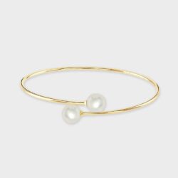 9ct Yellow gold cultured pearl crossover bangle.