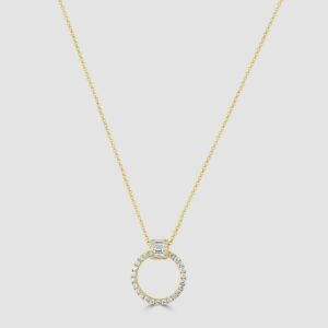 Yellow gold diamond circular pendant and chain
